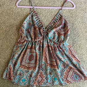 ❤️$6 BUNDLED❤️ Charlotte Russe Cage Sheer Tank